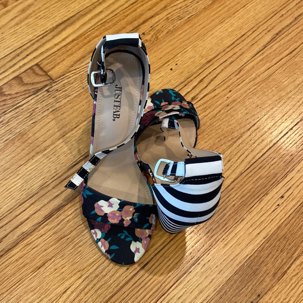 Flowers & Stripes